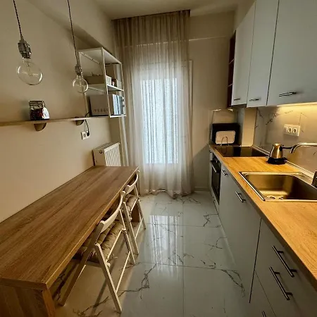 Nikos Apartmán